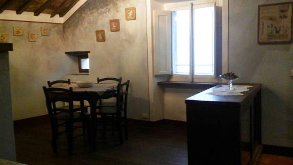 Apartmán Domus Ghibellinae- Fonte Di San Benedetto Cortona Pokoj fotografie